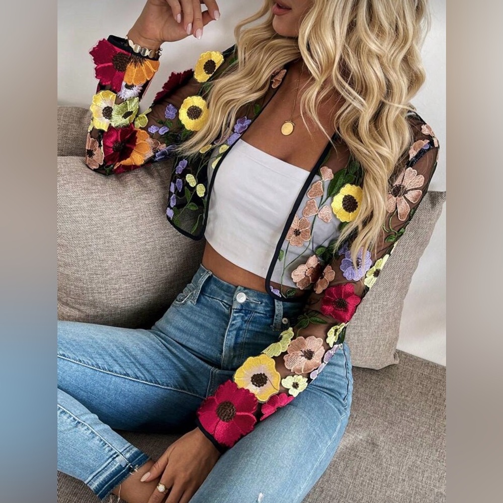 Emery Rose Floral Embroidered Sheer Cropped Jacket - Picture 5 of 9